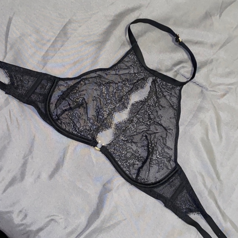 Victoria's Secret Lingerie Sheer Bra Top 34D - Picture 5 of 15
